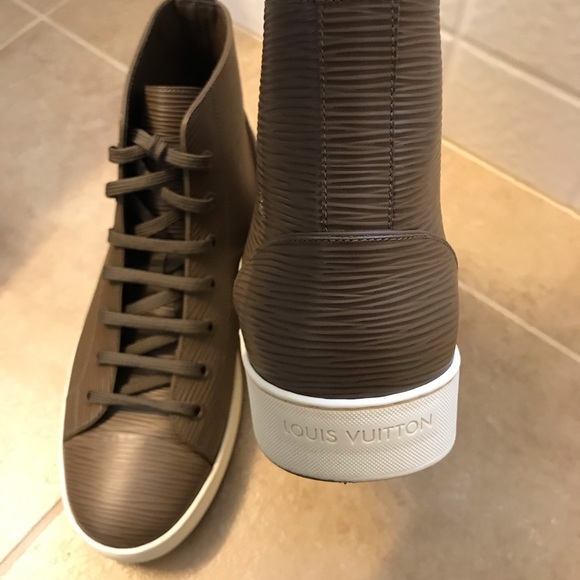 Louis Vuitton sneakers - Picture 6 of 8